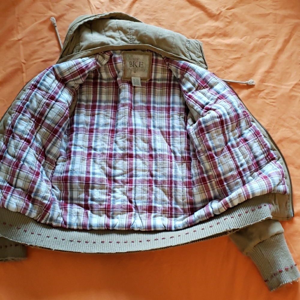 BKE Jacket - Picture 5 of 6